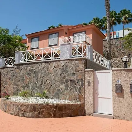 Santa Ana Village de vacances 5*